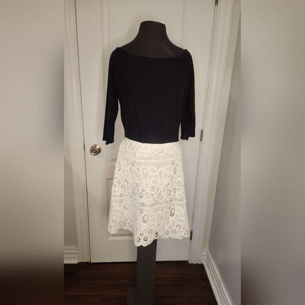 Saylor White Lace Skirt Size XS